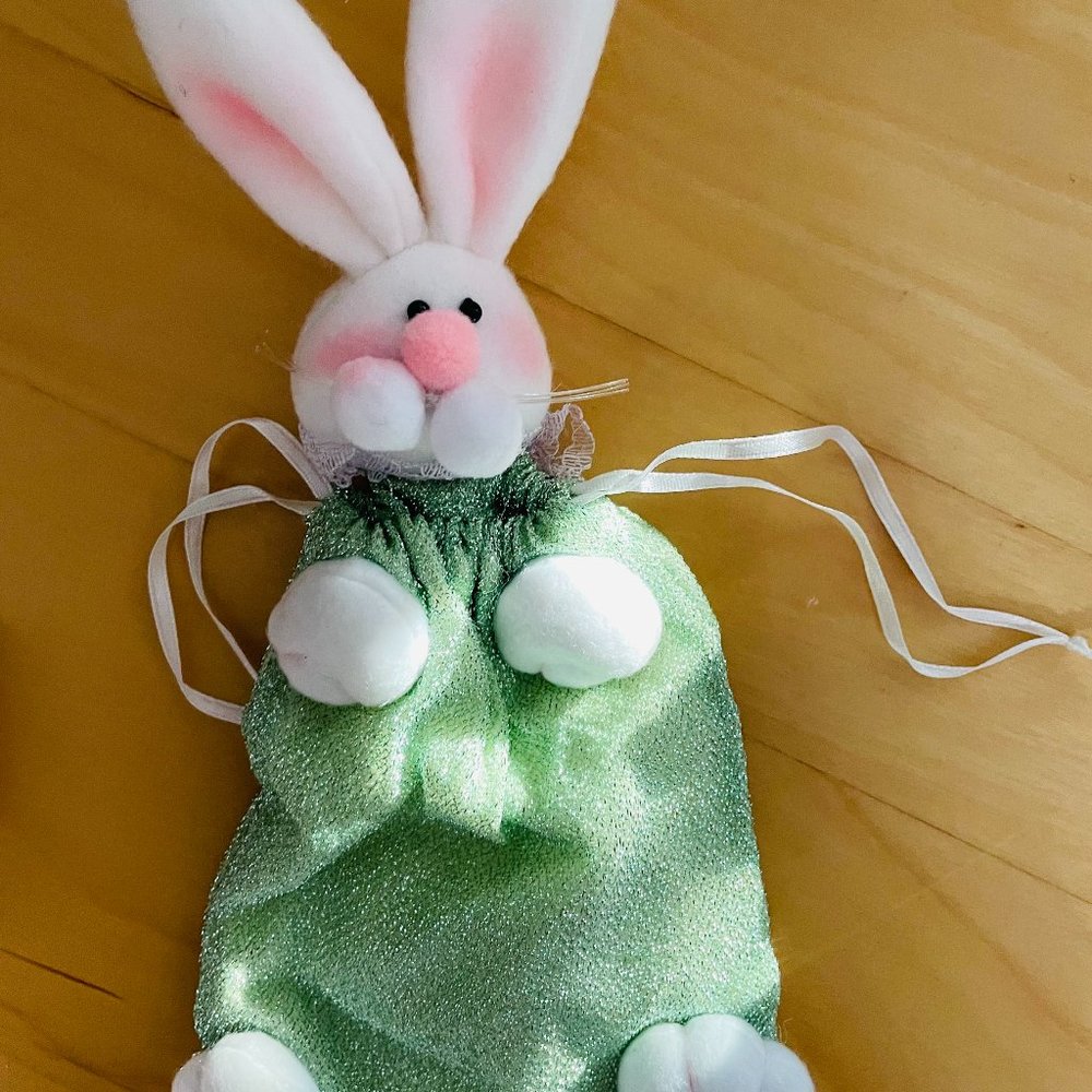 Set 4 Plush 3D Bunny Bags Easter Collection - Picture 6 of 8
